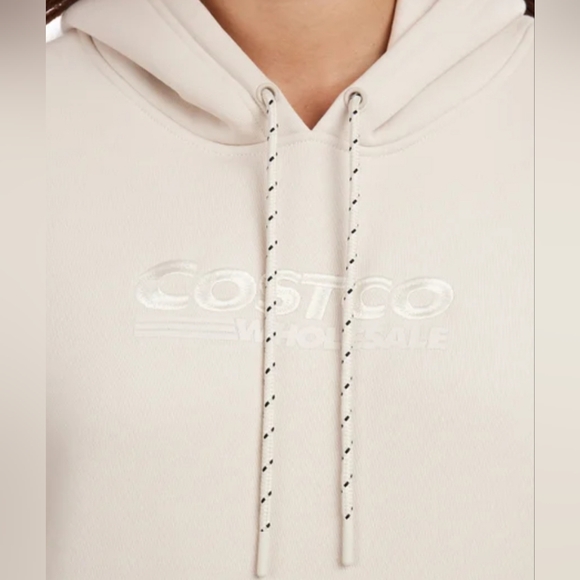 COSTCO WHOLESALE Unisex Logo Hoodie Men women boys girls Cream Color Size Medium - Picture 4 of 10